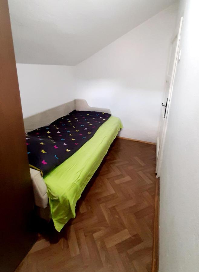 Rajska Ptica Apartment *